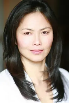 Daphne Cheung como: Jade Han (as Daphne Rogers)