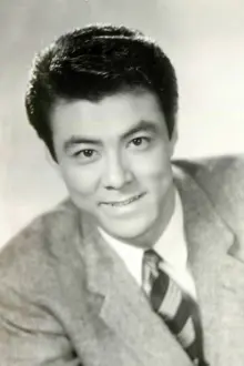 Jiro Tamiya como: Shûtarô Maki