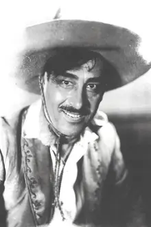 Julian Rivero como: Miguel Gonzales