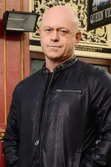 Ross Kemp como: Tony Warden