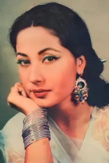 Meena Kumari como: Gauri