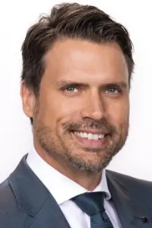 Joshua Morrow como: Eric Cory