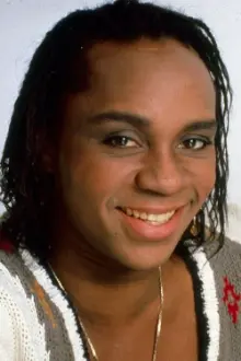 Gene Anthony Ray como: Crash