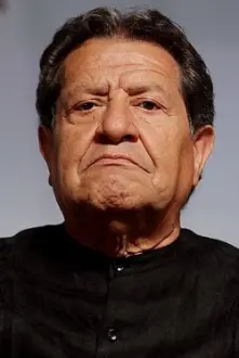 Raúl Padilla como: Casimiro