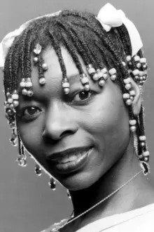 Floella Benjamin como: Norma