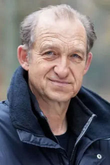 Peter Heinrich Brix como: Konrad Kühn