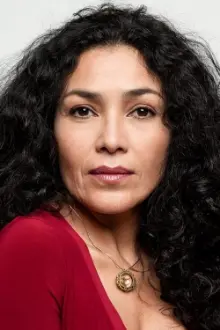 Dolores Heredia como: Ana Maria Escobar