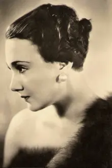 Elsa Merlini como: Marina Gualandi