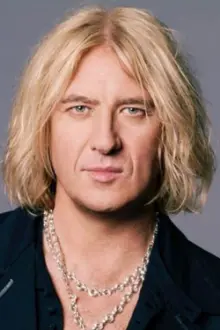 Joe Elliott como: 