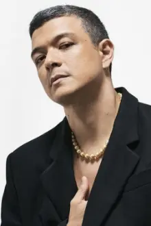 Jericho Rosales como: 