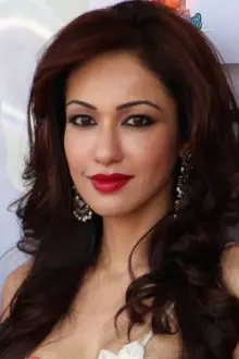 Madhuri Bhattacharya como: Item Song "Shabab"