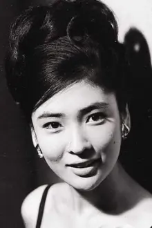 Yoshiko Kayama como: 朝倉春江