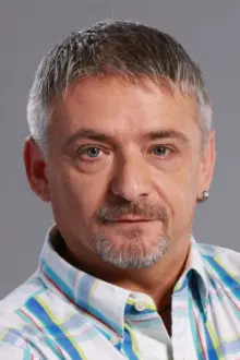 Michal Suchánek como: Host