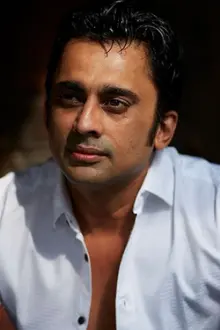 Anuj Saxena como: Sohail Ansari