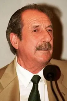 Luis Sánchez Polack como: Actor de Solamente Vicente