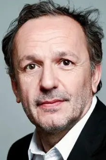 Arnaud Viard como: Arnaud