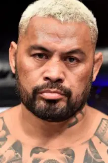 Mark Hunt como: 