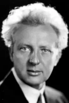 Leopold Stokowski como: Self (archive footage)