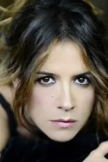 Irene Ferri como: Alice