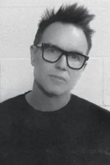 Mark Hoppus como: Blink-182