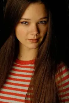 Mary Elise Hayden como: Nicolette