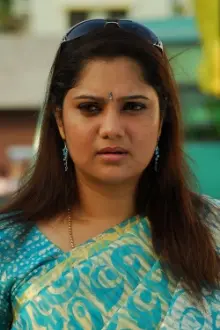 Yuvarani como: Sandhya's Aunt