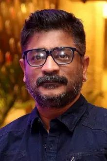 Raju Sundaram como: Purushottam aka Purush