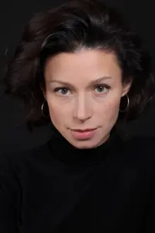Елена Полякова como: Anna