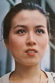 Cora Miao como: Mei Oi