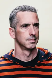 Dan Savage como: Ele mesmo