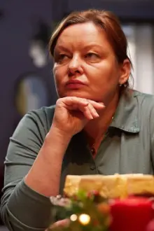Ksenija Marinković como: Barbara