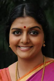 Bhanupriya como: Pooja, Vijay's sister