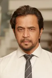 Arjun Sarja como: Harold Das