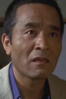 Akira Takahashi como: Takeshi Asô