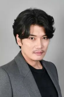 Kim Yoon-sung como: Sang-joon