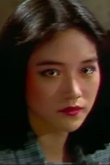 Su-Yun Ko como: Wei's mother