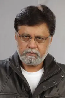 Jayaprakash como: Dr. Rudhran