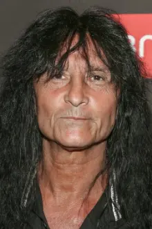 Joey Belladonna como: Lead Singer