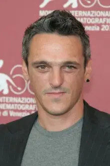 Gabriele Spinelli como: Luca Bertacci