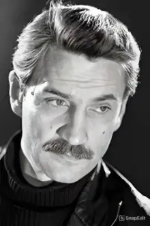 Yuri Grebenshchikov como: Орт Галеран