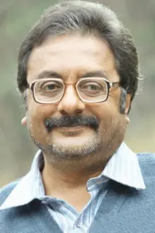 Prathap Pothan como: Anil - Raju