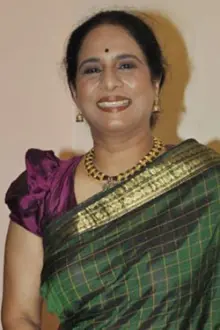 Shubhangi Gokhale como: Ranga's Boss