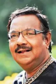 Mouli como: Viswanathan, Radha's father