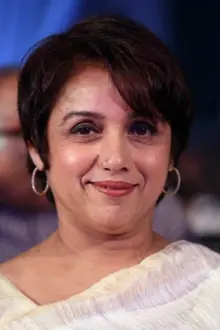 Revathi como: Velan and Balan's Mother