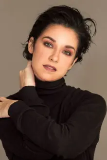Daniela Alvarado como: Pilar La Roca