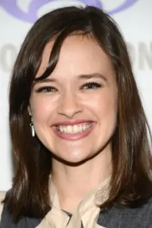 Brina Palencia como: Emily