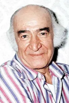 Ali Şen como: Mazhar