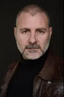 Paolo Gasparini como: Luca
