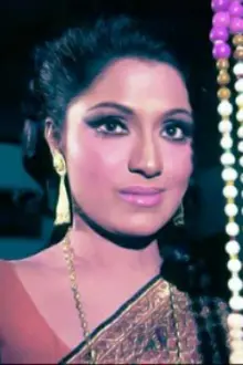 Bindu Desai como: Kamini Pratap