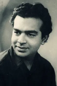 Tarun Bose como: Mahesh Chandra / Jailor